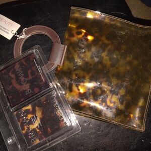 Huda Beauty Tortoise Shell Makeup Set